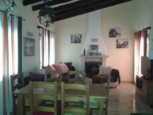 Villa With Garden And Pool In Denia