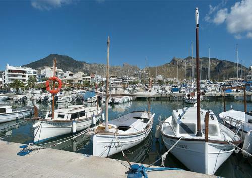 Villa Bocoris Walking Distance To The Beach