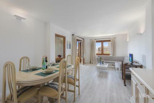 Port De Pollenca Apartment Sleeps 4
