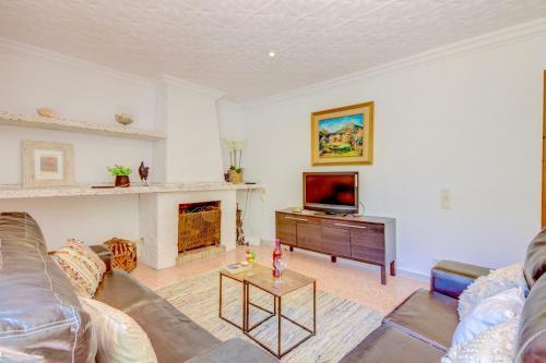Port de Pollenca Villa Sleeps 5 With Air Con And Wifi
