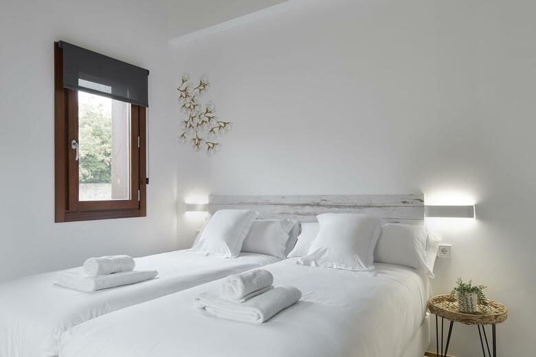 Hostal Estella Rooms - Autocheckin