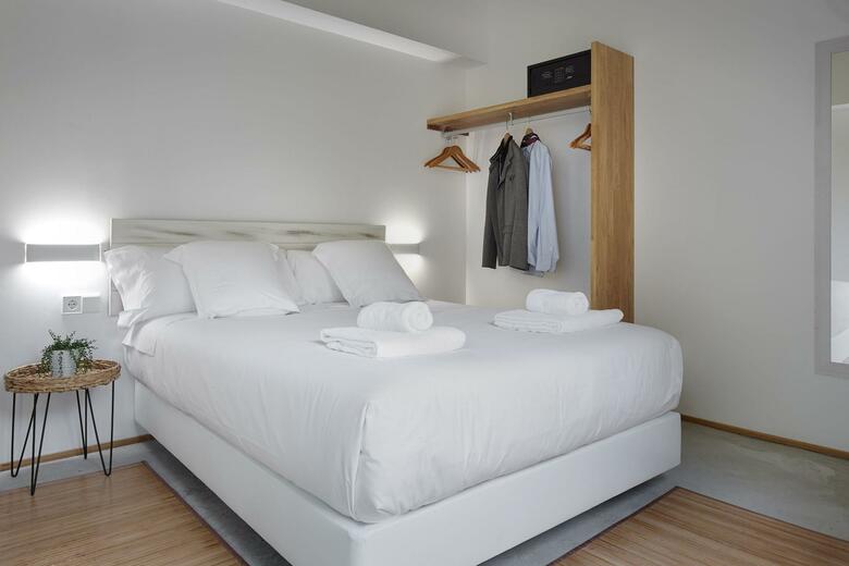 Hostal Estella Rooms - Autocheckin