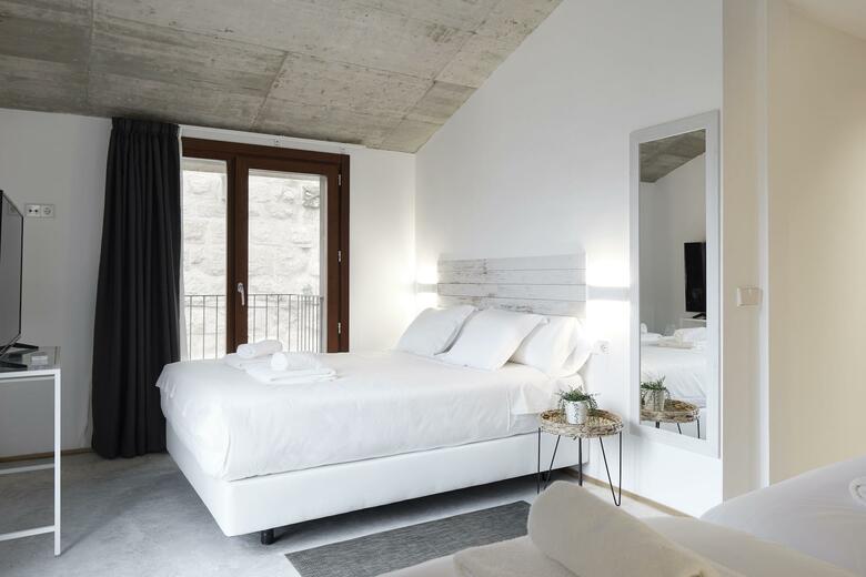 Hostal Estella Rooms - Autocheckin