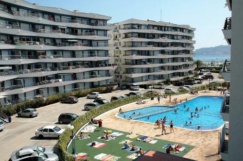 Apartamento Rocamaura IV 1-8
