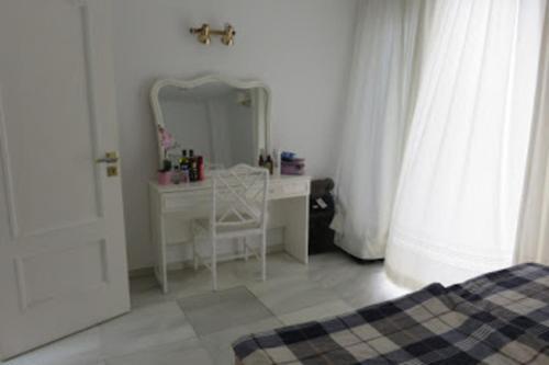 Apartamento Stunning 3-bed Penthouse In Estepona