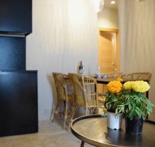 Chac�n Apartments & Suites