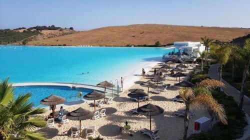 Alcazaba Lagoon, Brand New 2 Bed Apartment