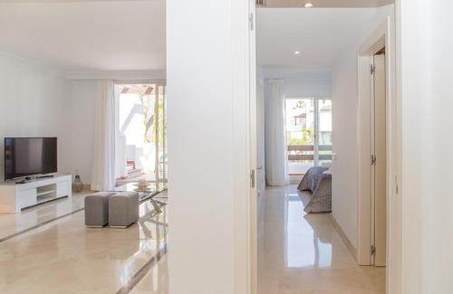 Apartamento Luxury Duplex Penthouse Alcazaba Beach - Rdr157