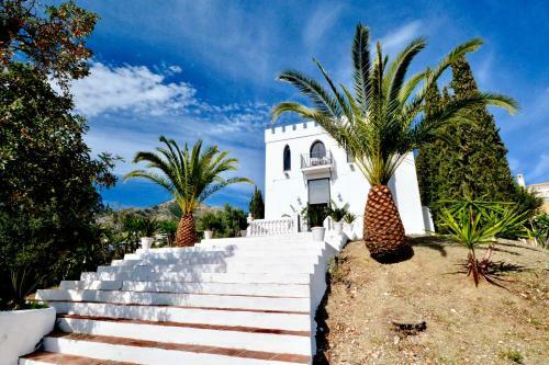 Fuengirola Villa Sleeps 10 Pool Air Con Wifi
