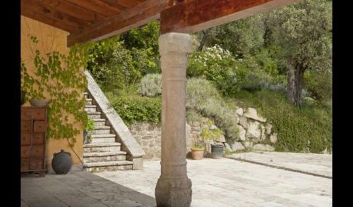 Girona Villa Sleeps 4 With Pool And Air Con