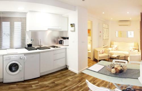 Miwa Apartments