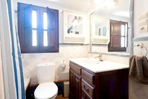 House With 2 Bedrooms In Granada With Terrace And Wifi