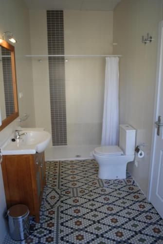 Hostal La Perla Granada Suites