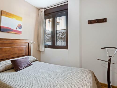 Contemporary Apartment In Gudar With Fireplace