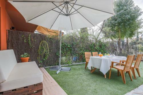Fant�stica Casa-piscina Comunitaria Y Jard�n 8px
