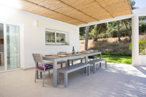 Xabia Villa Sleeps 8 Pool Wifi