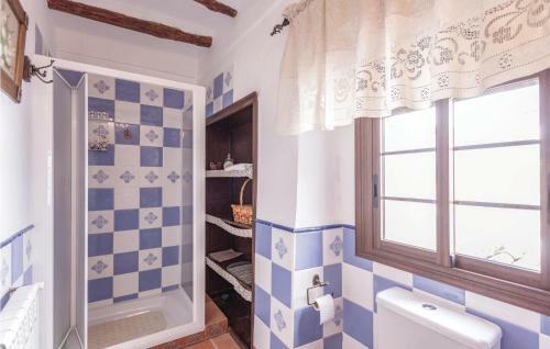 Eight-bedroom Holiday Home In Iznajar