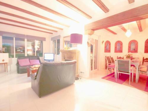 Javea Villa Sleeps 6 Pool Wifi