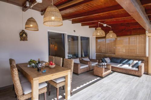 Xabia Apartment Sleeps 4 Pool Air Con Wifi