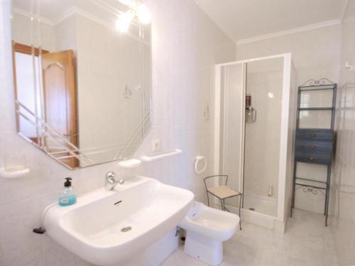 Javea Villa Sleeps 15 With Pool And Wifi