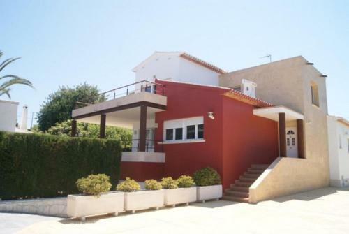 0001 Villa Mahon