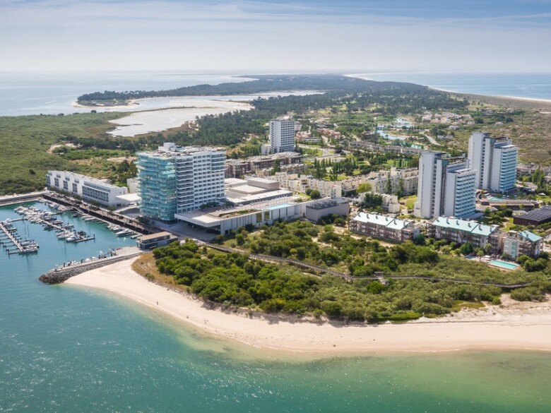 Hotel Aqualuz Troia Rio By The Editory
