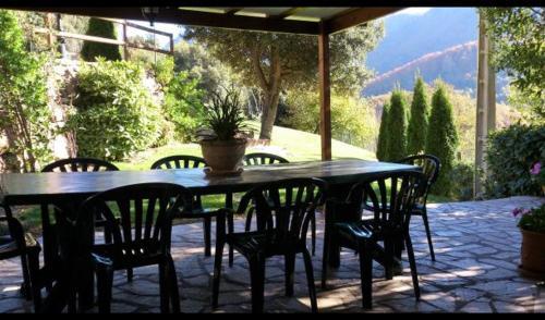 Joanetes Villa Sleeps 8 With Pool
