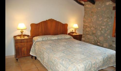 Joanetes Villa Sleeps 8 With Pool