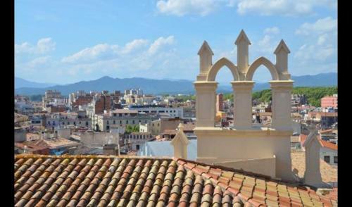 Villa In La Bisbal Sleeps 4 With Pool