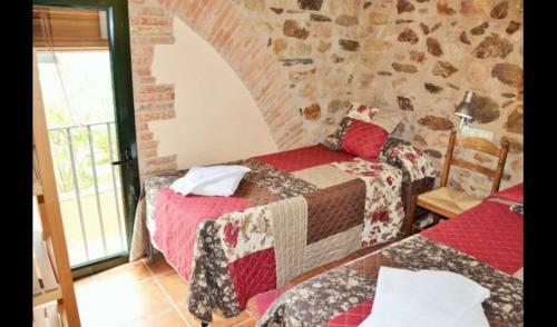 Villa In La Bisbal Sleeps 4 Includes Swimming Pool