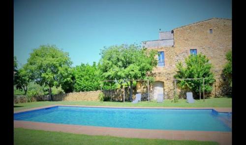 Villa In La Bisbal Sleeps 4 Includes Swimming Pool 8
