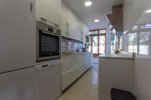 Villa A Estrenar Gran Casa Y Piscina Torrente