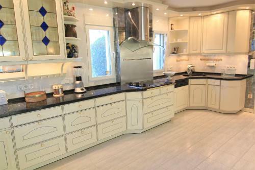 Maryvilla 0512