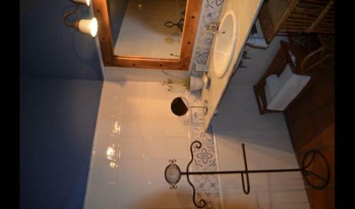 La Llacuna Villa Sleeps 6 With Pool