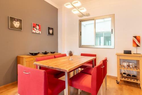 Apartamento Flatguest Guest On Board + 3bdr + Urban + Wifi