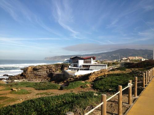Albergue Guincho Wayra House