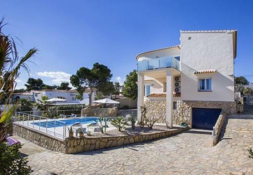 Lleus Villa Sleeps 6 Pool Air Con Wifi
