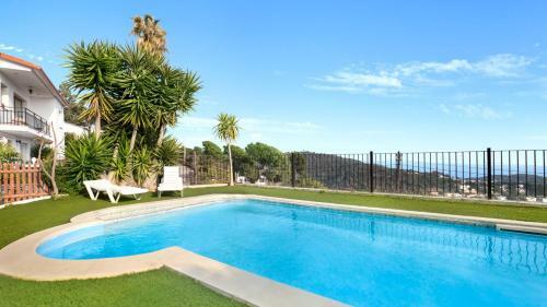 Sant Eloi Villa Sleeps 10 With Pool