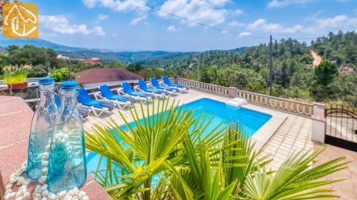 Montbarbat Villa Sleeps 8 Pool Wifi