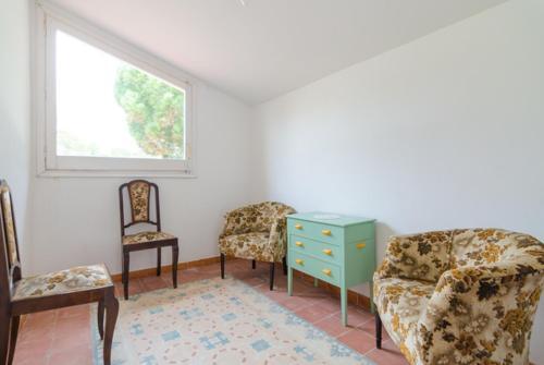 Lloret de Mar Villa Sleeps 6 With Pool And Free Wifi