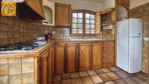 Lloret de Mar Villa Sleeps 10 With Pool And Wifi
