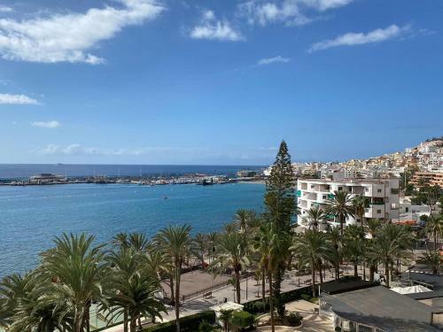 Apartamento Great View Comodoro In Los Cristianos