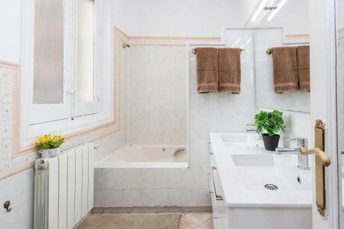 Apartamento Vip Letras, By Monaro