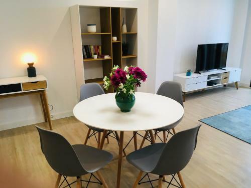 Apartamento Calle Parras 10, A Light, Spacious Flat In The Centro
