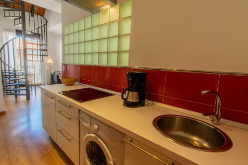 Apartamento Atico Con Terraza En Centro Ciudad