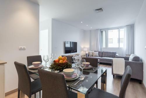 Urbe10 Premium Atarazanas 4 Bedrooms Apartment