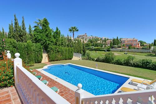Malaga Villa Sleeps 8 Pool Air Con Wifi T801818