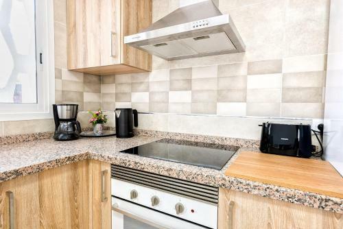 Malaga Station Apartment By Rafleys