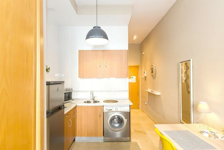 Apartamento Studio In Malaga With Wifi