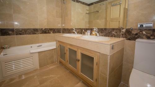 Apartamento Marina Castillo 302